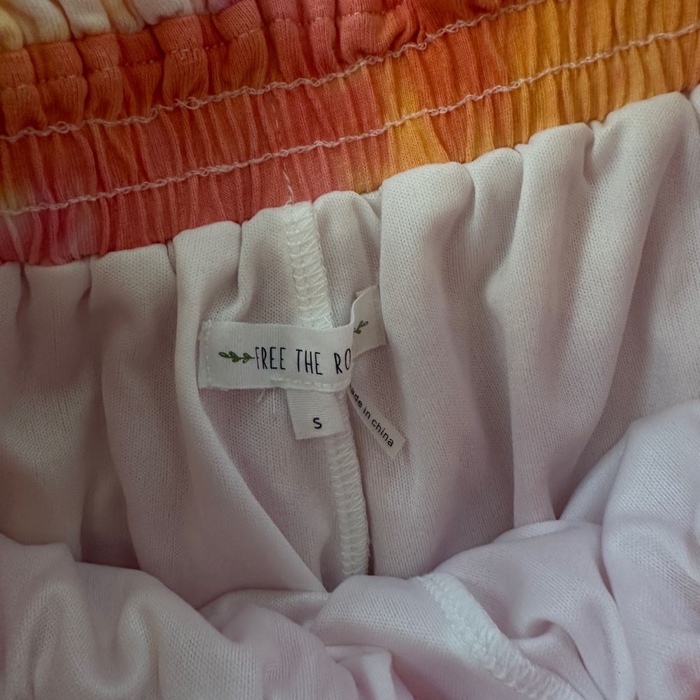 Free the Roses Women’s Tie-Dye Pajama Set - Pink and Orange - Size Small - Picture 5 of 7